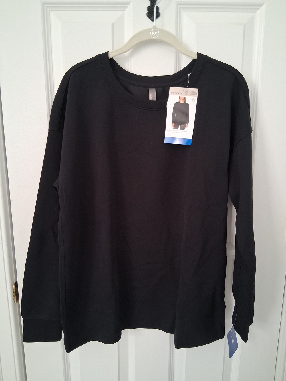 Mondetta Black Long-Sleeve Crewneck Sweatshirt